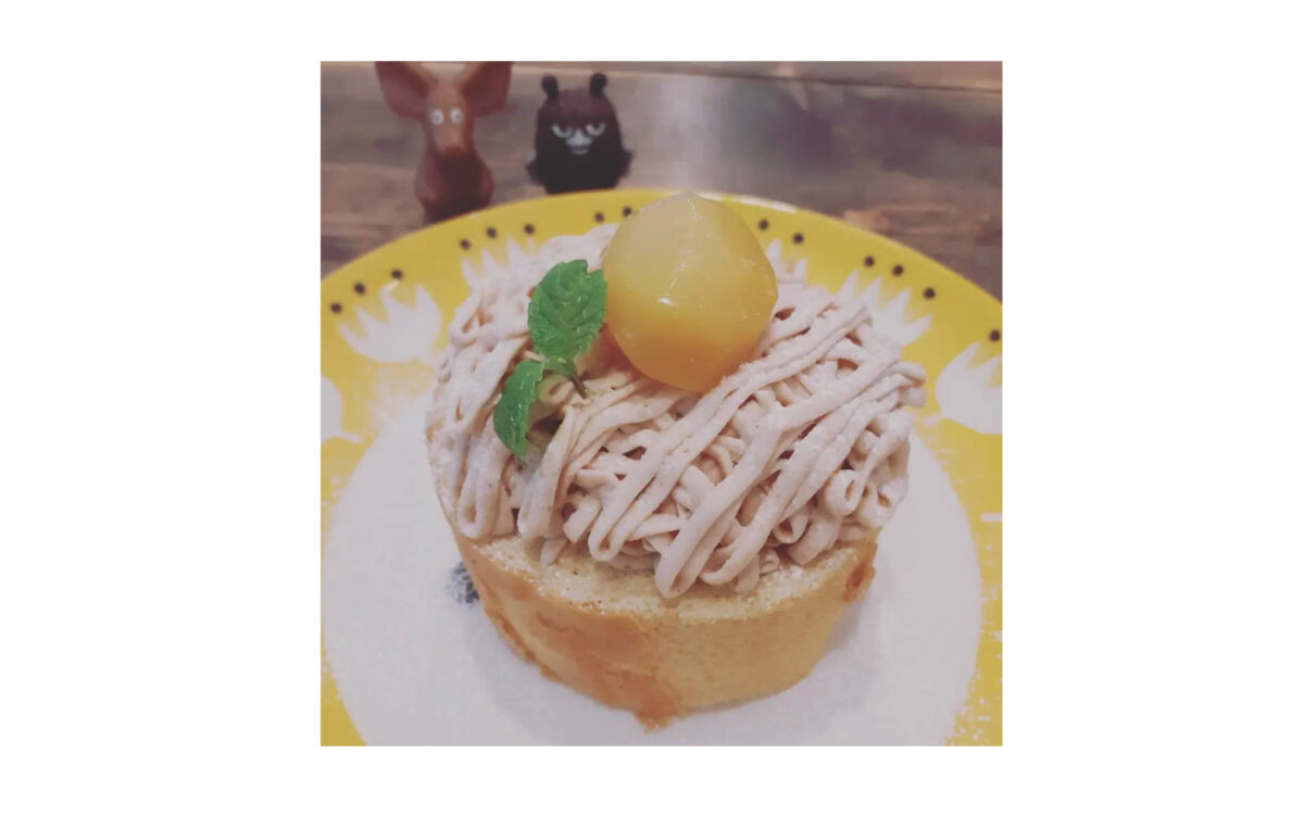 コジカフェ モンブランロール