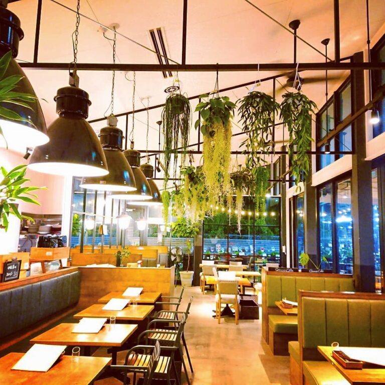 GROWERS CAFEの内観
