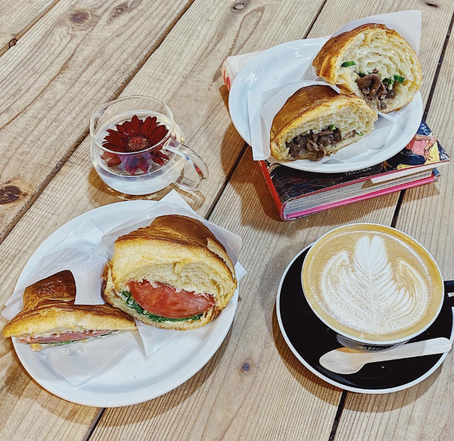 ZEBRA Coffee & Croissant 橋本店のサンドウィッチ