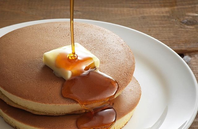 珈琲館のトラディショナルホットケーキ