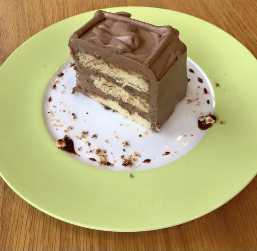 トップスセンガワのチョコレートケーキ