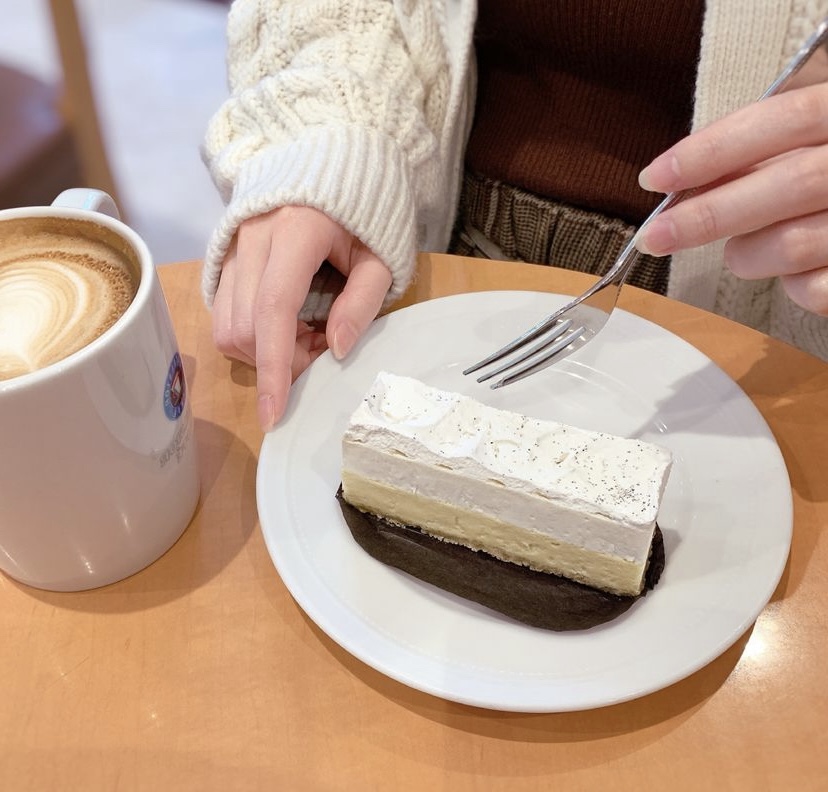 エクセルシオールカフェ武蔵小杉店のケーキ