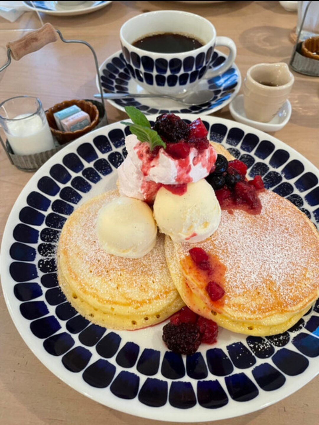 ハナミズキカフェ 八戸店の森のパンケーキ