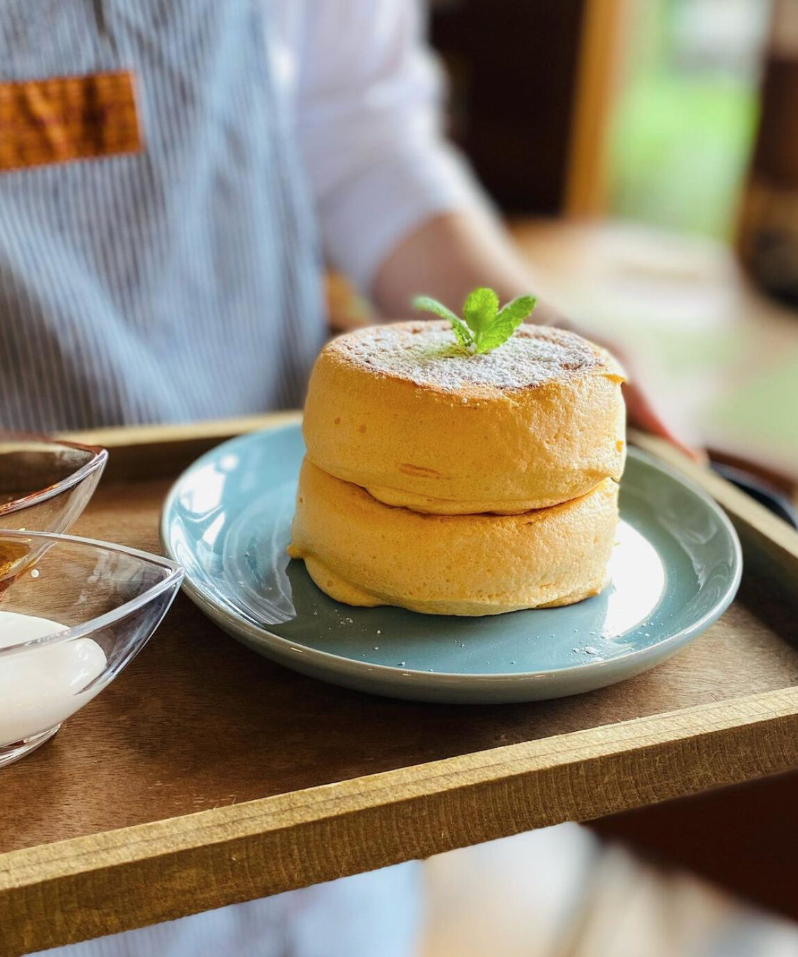 神谷カフェのスフレパンケーキの写真