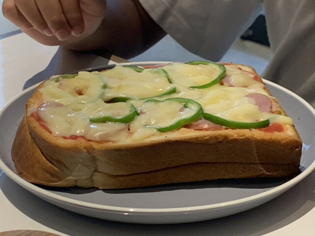 葉山珈琲のピザトースト